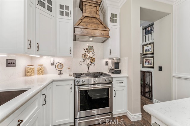 Detail Gallery Image 10 of 60 For 8750 E Heatherwood Rd, Anaheim Hills,  CA 92808 - 5 Beds | 3 Baths