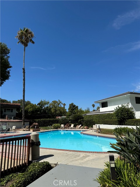 Detail Gallery Image 15 of 16 For 31567 Lindero Canyon #5,  Westlake Village,  CA 91361 - 1 Beds | 1 Baths