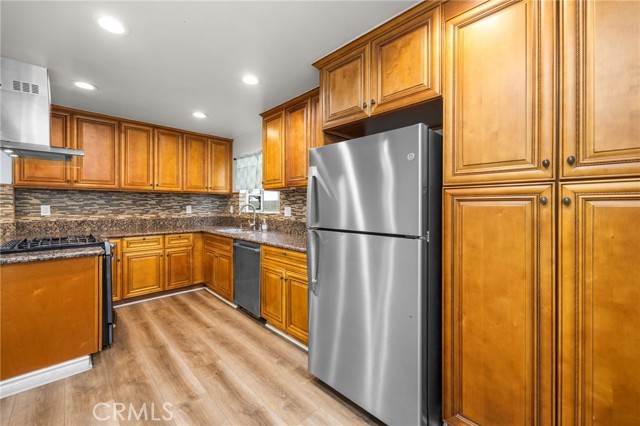 Detail Gallery Image 14 of 44 For 4227 Benham Ave, Baldwin Park,  CA 91706 - 4 Beds | 2 Baths