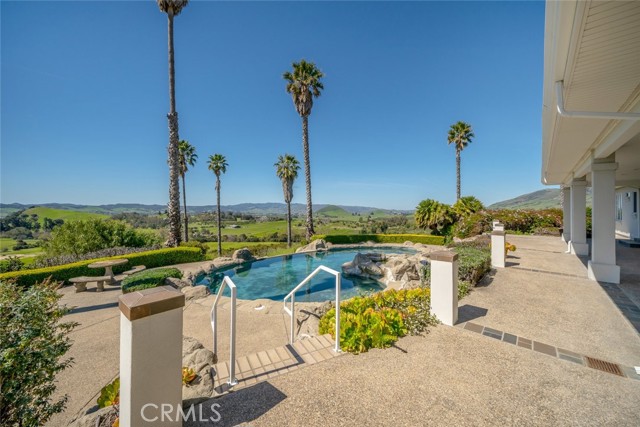 Detail Gallery Image 14 of 48 For 4320 Coyote Canyon Rd, San Luis Obispo,  CA 93401 - 4 Beds | 3/2 Baths