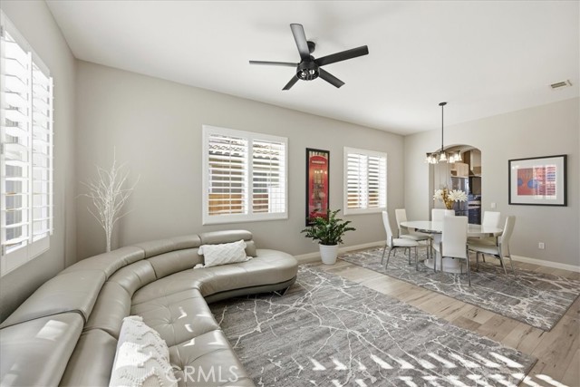 Detail Gallery Image 8 of 54 For 34078 Amici, Temecula,  CA 92592 - 4 Beds | 3/1 Baths