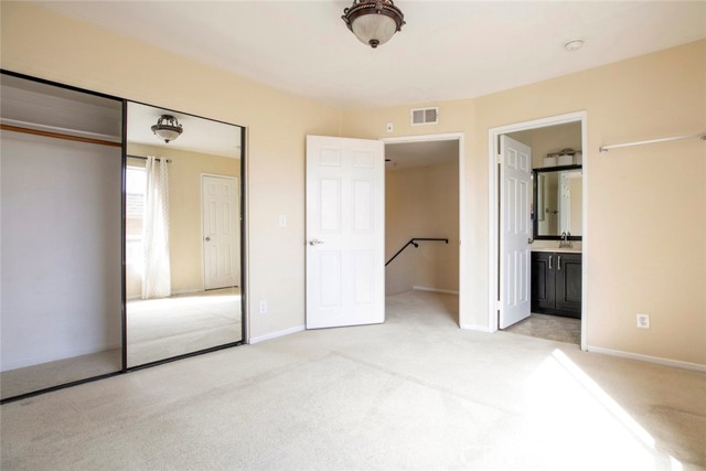 Detail Gallery Image 11 of 12 For 432 N. Kenwood St #206,  Glendale,  CA 91206 - 2 Beds | 3 Baths