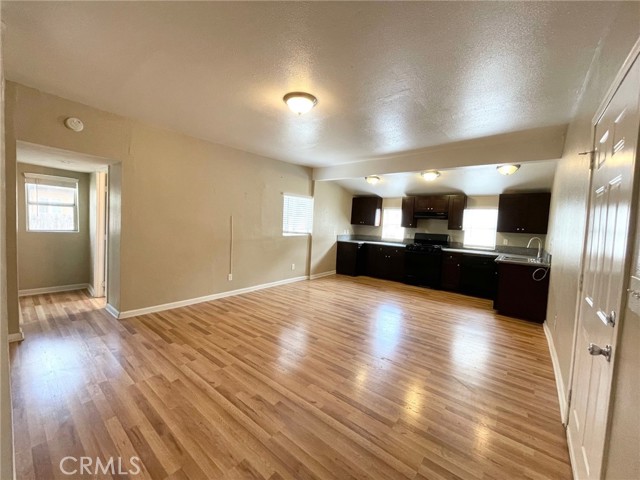 Detail Gallery Image 7 of 15 For 412 E G St Front,  Ontario,  CA 91764 - 3 Beds | 1 Baths