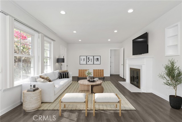 Detail Gallery Image 5 of 51 For 2235 Garfias, Pasadena,  CA 91104 - 6 Beds | 4 Baths