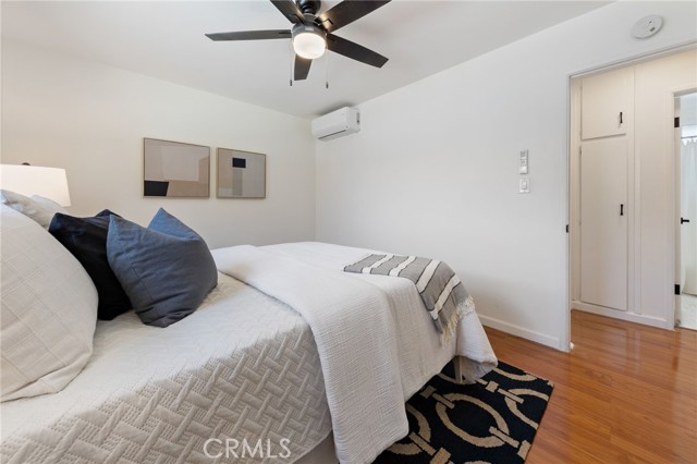 5536 Linden Avenue, Long Beach CA: https://media.crmls.org/medias/1a2f05e7-e7f8-4313-9846-50b725549145.jpg