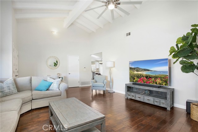 Detail Gallery Image 6 of 29 For 21651 Saluda Cir, Huntington Beach,  CA 92646 - 4 Beds | 2 Baths