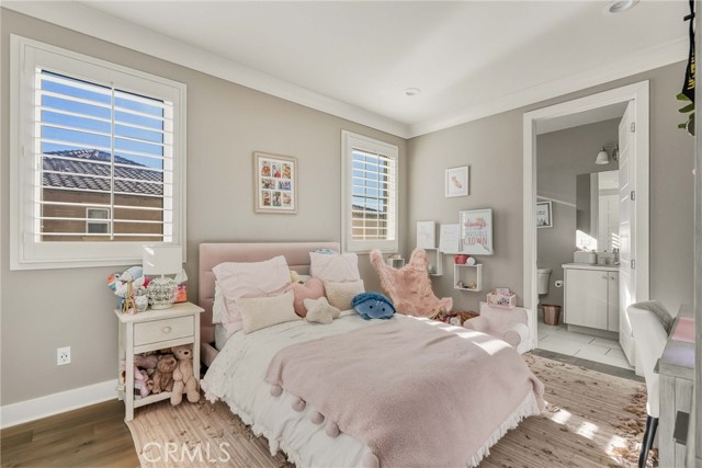 Detail Gallery Image 26 of 49 For 11937 Ancona Way, Porter Ranch,  CA 91326 - 6 Beds | 5/1 Baths