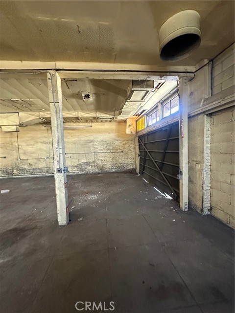 1200 W Slauson Avenue, Los Angeles, California 90044, ,Commercial Sale,For Sale,1200 W Slauson Avenue,CRSB24096848