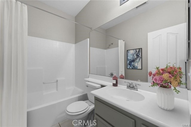 1037 Charles Street, Banning CA: https://media.crmls.org/medias/1a3216fc-19bf-4ffa-bbab-c03fdc96d7c9.jpg