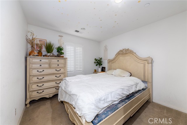 5534 Hartness Court, Fontana CA: https://media.crmls.org/medias/1a3258c3-be46-4917-ba39-4d7d1ceefa96.jpg