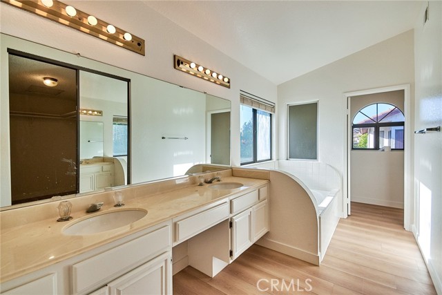 Detail Gallery Image 20 of 31 For 24352 Rimford Pl, Diamond Bar,  CA 91765 - 4 Beds | 3 Baths