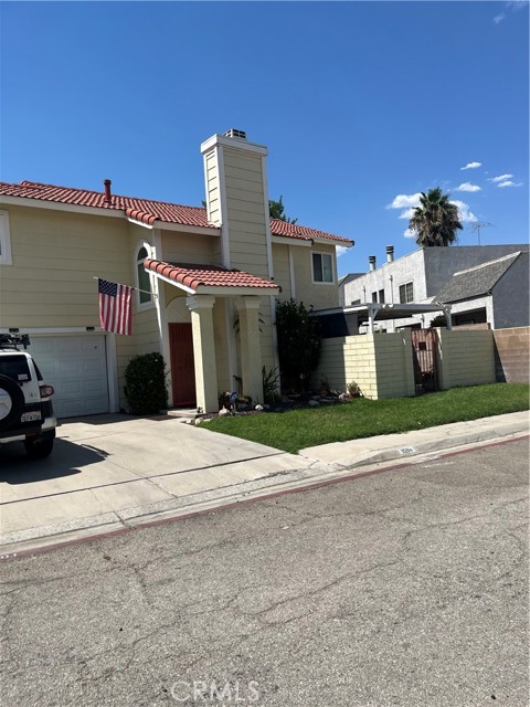 Detail Gallery Image 2 of 9 For 1594 Sycamore Ln, San Bernardino,  CA 92408 - 3 Beds | 2/1 Baths