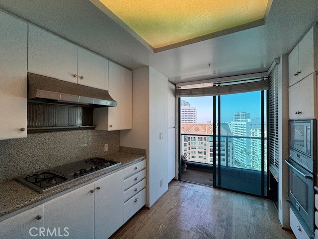 Detail Gallery Image 10 of 44 For 10490 Wilshire Bld #1602,  Los Angeles,  CA 90024 - 2 Beds | 3 Baths