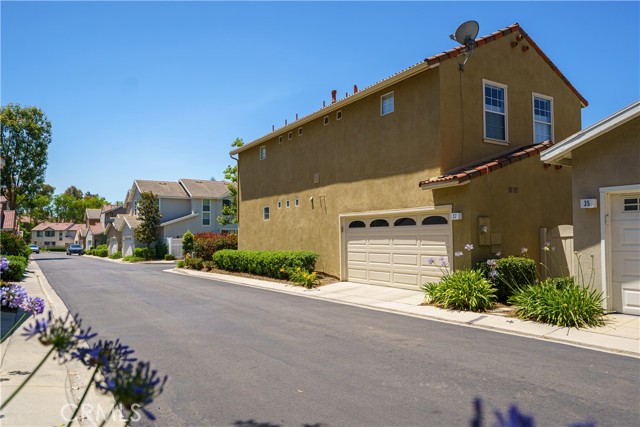 Detail Gallery Image 3 of 35 For 37 Paseo Vespertino, Rancho Santa Margarita,  CA 92688 - 4 Beds | 2/1 Baths