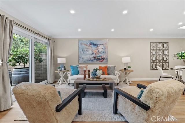 Detail Gallery Image 9 of 48 For 77 Seton Rd, Irvine,  CA 92612 - 3 Beds | 2 Baths