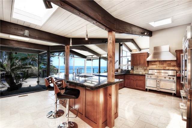 405 Calle Alicia, San Clemente CA: https://media.crmls.org/medias/1a350b12-10e9-4547-a099-28bebbd8ef0f.jpg