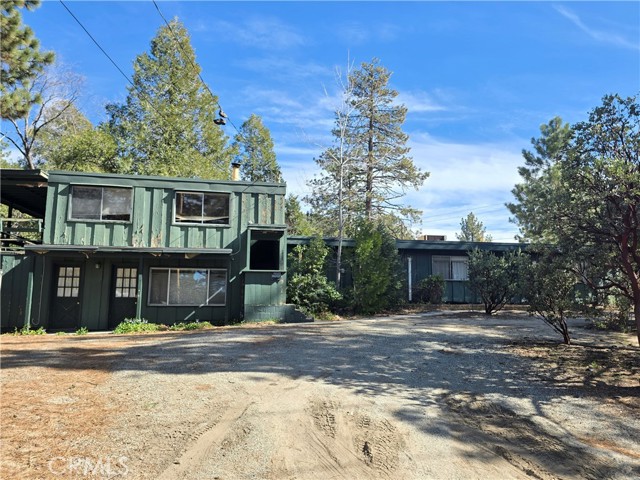 Detail Gallery Image 2 of 53 For 26650 Fairway, Idyllwild,  CA 92549 - 6 Beds | 5 Baths