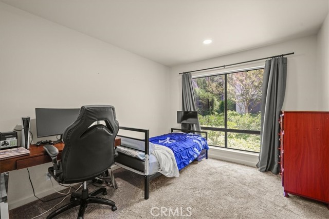 Detail Gallery Image 31 of 43 For 6613 Poppyview Dr, Oak Park,  CA 91377 - 3 Beds | 2/1 Baths
