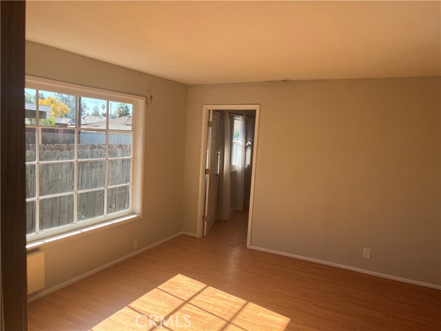 609 S Buena Vista Street, Hemet CA: https://media.crmls.org/medias/1a363129-03f2-4fde-bb0b-a90b0791df57.jpg