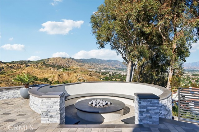 4 Bed Home for Sale in Granada Hills, California