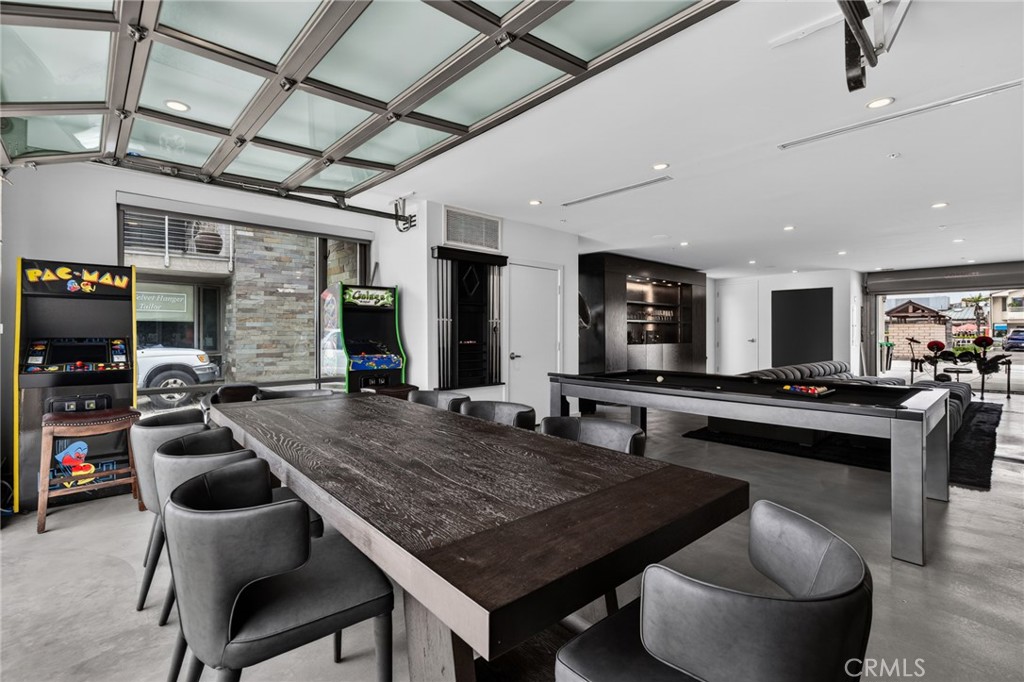 MLS #OC26130304 image #2