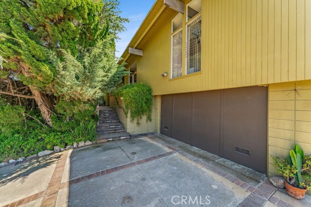 Detail Gallery Image 2 of 44 For 30211 via Rivera, Rancho Palos Verdes,  CA 90275 - 4 Beds | 3 Baths