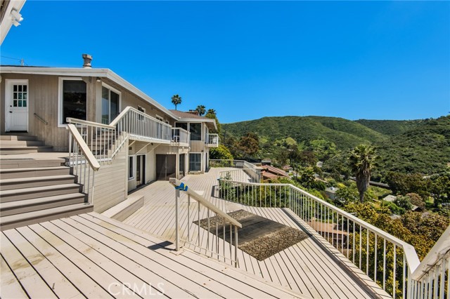 Detail Gallery Image 15 of 28 For 1095 Flamingo Rd, Laguna Beach,  CA 92651 - 4 Beds | 2/1 Baths