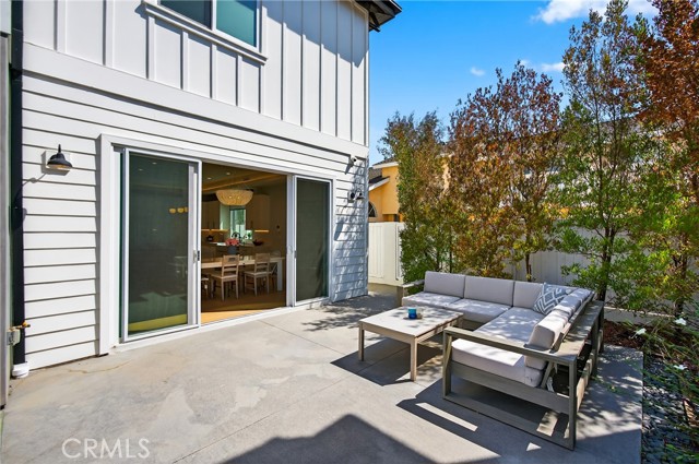2216 Bataan Road, Redondo Beach CA: https://media.crmls.org/medias/1a376663-5376-4ed6-93e9-d23802942d0f.jpg