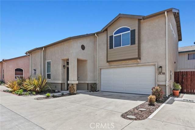 Detail Gallery Image 2 of 36 For 263 Spruce St #B,  Arroyo Grande,  CA 93420 - 3 Beds | 2/1 Baths