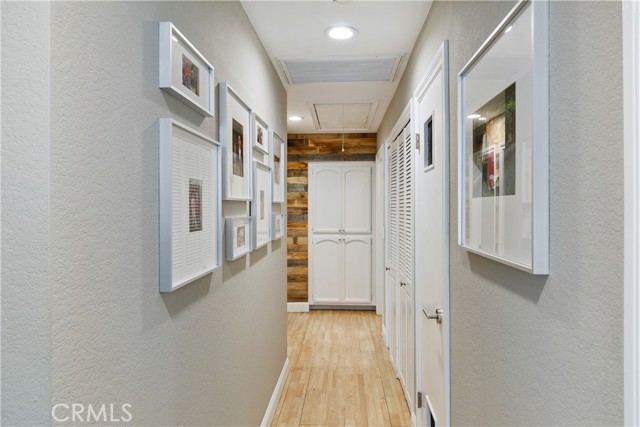 Detail Gallery Image 36 of 50 For 2404 Marshallfield Ln #B,  Redondo Beach,  CA 90278 - 3 Beds | 2/1 Baths