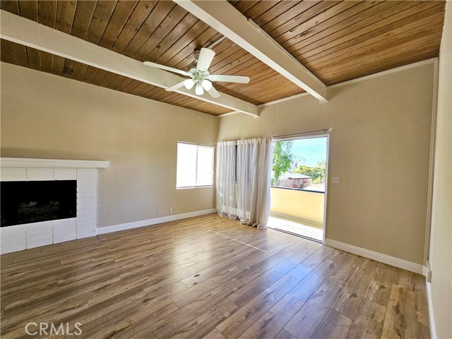 Detail Gallery Image 8 of 20 For 350 Loma Terrace #B,  Laguna Beach,  CA 92651 - 1 Beds | 1 Baths