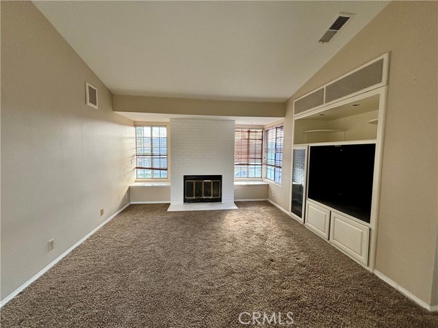 30340 Channel Way Drive, Canyon Lake CA: https://media.crmls.org/medias/1a3811a8-f64b-4b24-9ed0-575457cc4a37.jpg