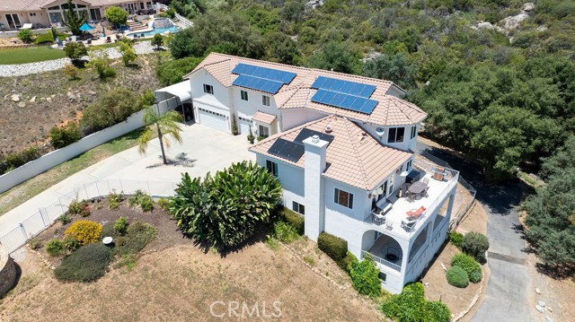 18380 Avenida Caleta, Murrieta CA: https://media.crmls.org/medias/1a38e8eb-871d-42ca-a602-8a631dbfd64a.jpg