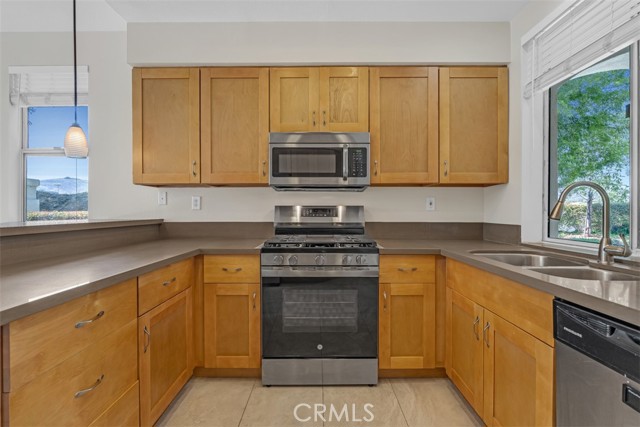 180 Via Lampara, Rancho Santa Margarita CA: https://media.crmls.org/medias/1a3a5d19-00bf-46ed-a470-4aa7ff9c3940.jpg