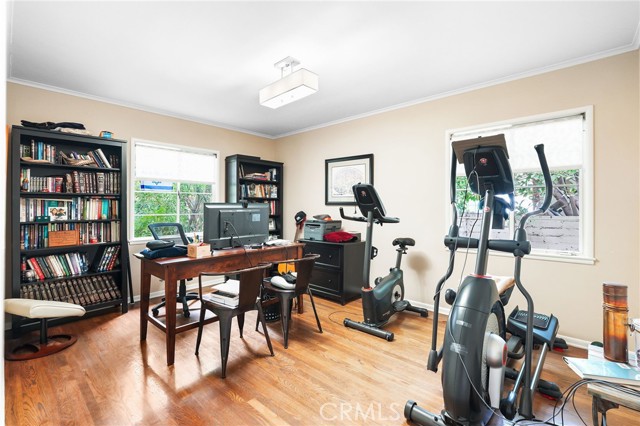 Detail Gallery Image 25 of 55 For 14060 Chandler Bld, Sherman Oaks,  CA 91401 - 3 Beds | 2 Baths