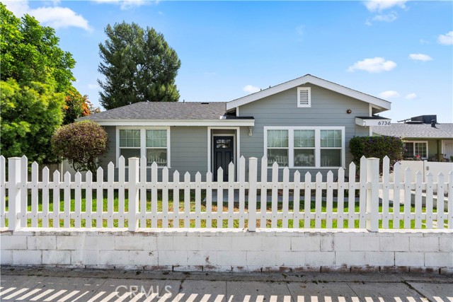 Detail Gallery Image 2 of 25 For 6736 Kraft Ave, North Hollywood,  CA 91606 - 3 Beds | 2 Baths