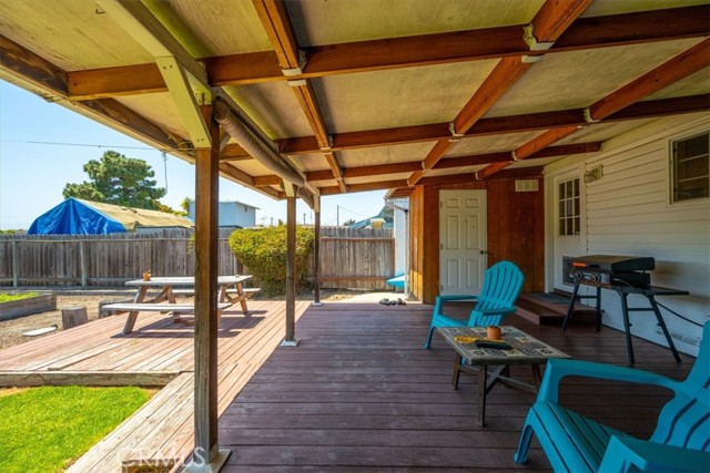 1380 Longbranch Avenue, Grover Beach CA: https://media.crmls.org/medias/1a3c7b64-ff81-4359-9a01-77be991d1bb5.jpg