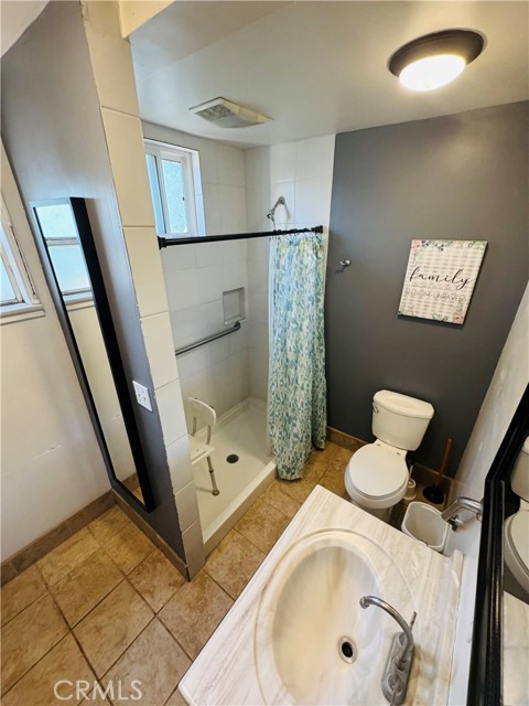 12155 Dunrobin Avenue, Downey CA: https://media.crmls.org/medias/1a3c868e-f391-4e5f-b8ba-5bc7f0d6ade0.jpg