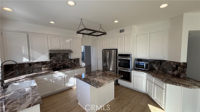 Detail Gallery Image 25 of 50 For 2102 via Helecho, San Clemente,  CA 92673 - 5 Beds | 3 Baths