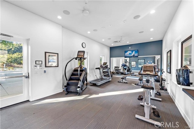 33621 Paseo Eternidad, San Juan Capistrano CA: https://media.crmls.org/medias/1a3d9838-9307-43ea-b031-6612e93c0556.jpg