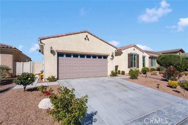 11300 River Run Street, Apple Valley CA: https://media.crmls.org/medias/1a3e3bad-abe7-4671-ace1-66c417267540.jpg