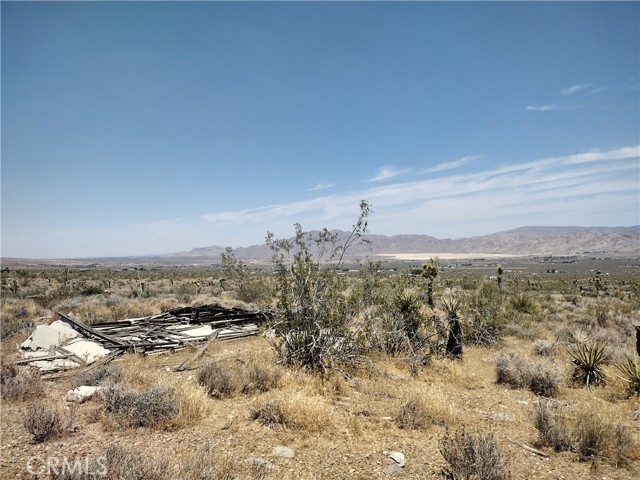 Emerald Rd, Lucerne Valley, CA 92356 Listing Photo  2