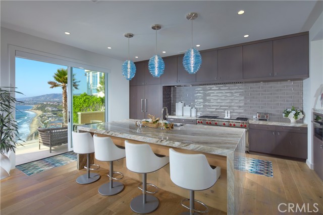 34385 Dana Strand Road, Dana Point CA: https://media.crmls.org/medias/1a3fdb9c-8779-4e93-9480-03d7d29a96bb.jpg