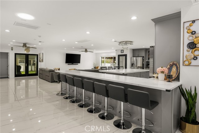 23118 Pennsylvania Avenue, Torrance CA: https://media.crmls.org/medias/1a3fe066-8505-47e8-be3d-1bb52281783e.jpg