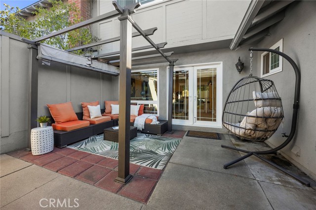 Detail Gallery Image 5 of 35 For 6832 Tahitian Cir, Yorba Linda,  CA 92886 - 3 Beds | 1/1 Baths