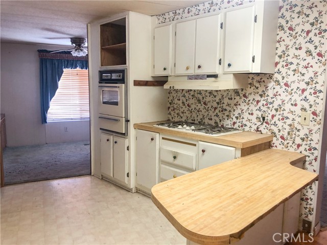 Detail Gallery Image 10 of 24 For 400 E Roberts #99,  Bakersfield,  CA 93308 - 2 Beds | 2 Baths