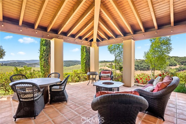 Detail Gallery Image 53 of 75 For 3130 Oakdale Rd, Paso Robles,  CA 93446 - 5 Beds | 4/1 Baths