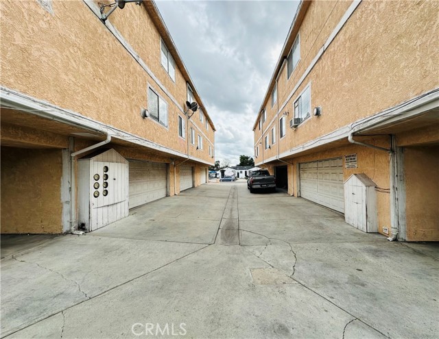 Front Image Thumbnail for CRCV26175180