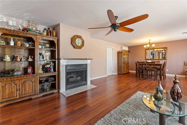 8212 E Avenue H, Lancaster CA: https://media.crmls.org/medias/1a43495a-8243-4b2e-9a52-fb8b852e6135.jpg