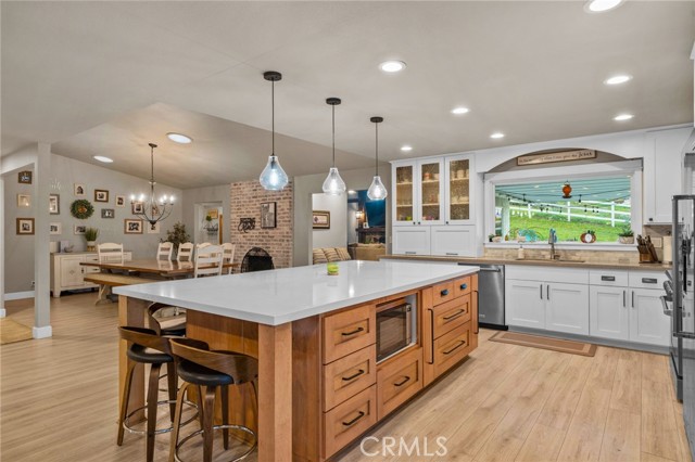 Image 13 of 51 For 8940 Running Gun